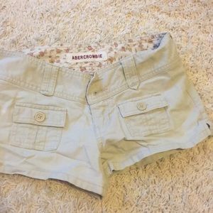 Abercrombie khaki shorts
